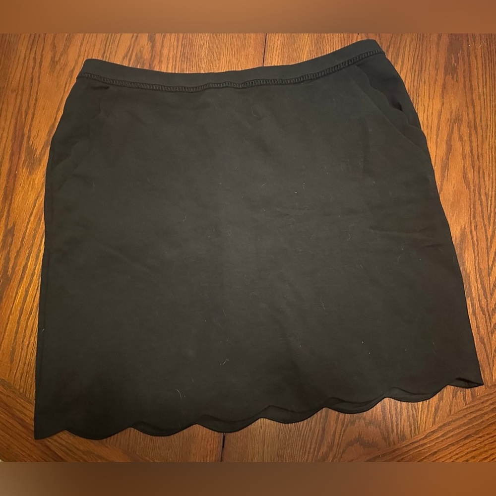Women’s Skies are Blue Scalloped Skirt Black Sz XXL